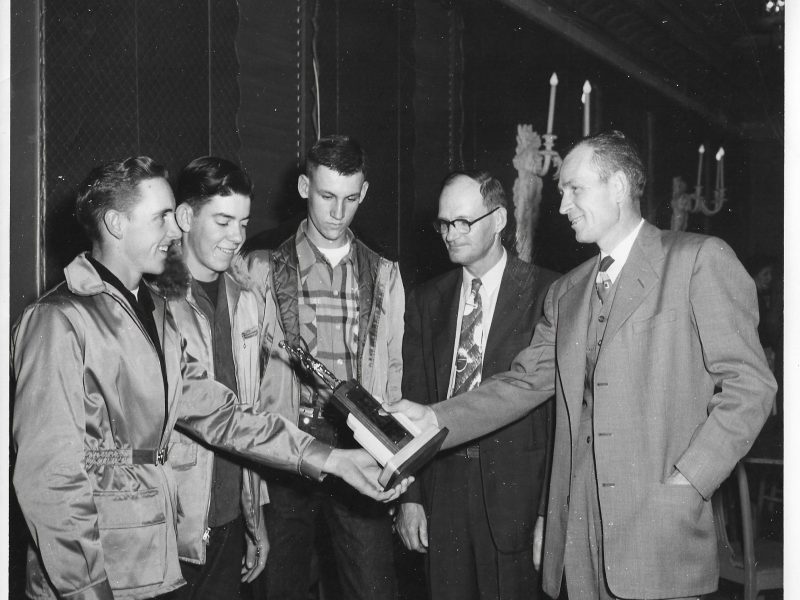 Delhi Students Receive FFA Trophy